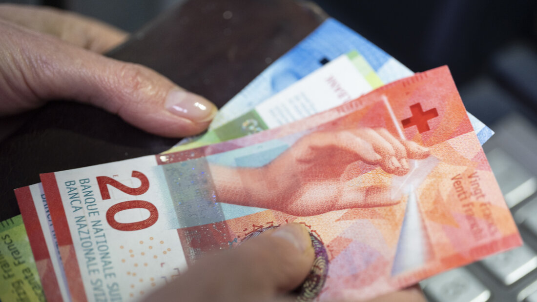 Grosse Unternehmen sollen nur bis 2032 dazu verpflichtet sein, Lohngleichheitsanalysen durchzuführen. So will es der Ständerat. (Symbolbild) 20260616123315522.jpg