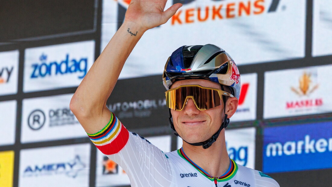 Darf sich nun Rekordweltmeister im Zeitfahren nennen: Remco Evenepoel 20260920214416915.jpg