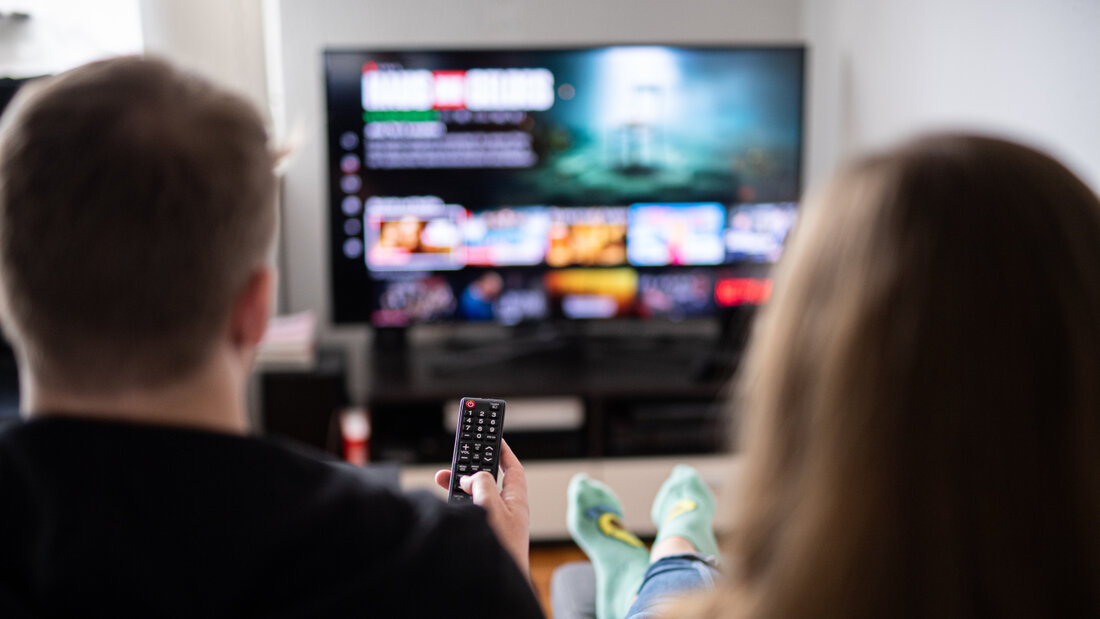 Zu den investitionspflichtigen Unternehmen zählen unter anderem in- und ausländische Streamingdienste. (Archivbild) 20260806100014935.jpg