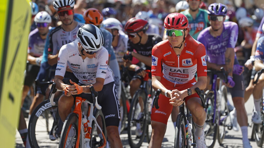 Tadej Pogacar (rechts) stürzt auf der 8. Etappe der Spanien-Rundfahrt schwer und muss die Vuelta aufgeben 20260829173519533.jpg