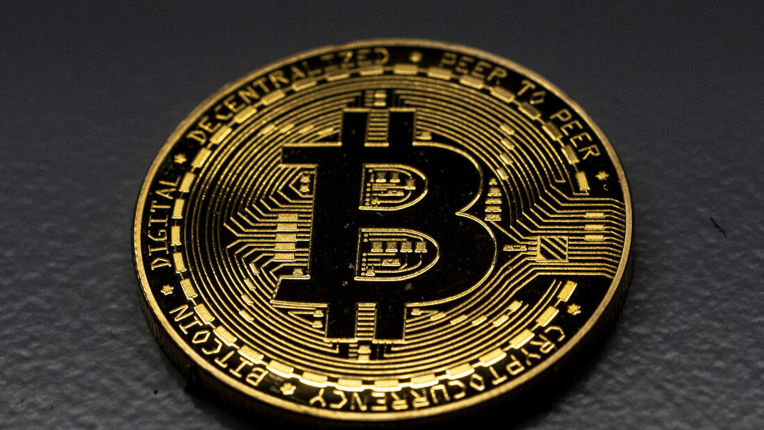Der Bitcoin ist wieder im Aufwind und steigt auf den höchsten Stand seit acht Monaten. (Symbolbild) 20260921135510941.jpg