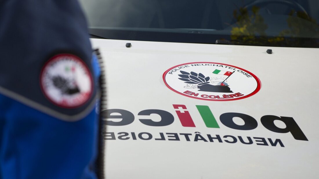Beim Raubüberfall in Le Locle NE wurden Edelmetalle gestohlen. Ein Angestellter wurde verletzt. (Archivbild) 20251107195934097.jpg