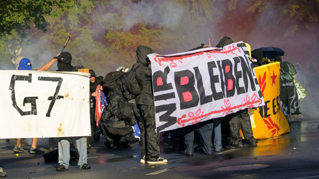 Rund 600 Vermummte lieferten sich in Genf Ausschreitungen mit den Sicherheitskräften. 20260614205939181.jpg