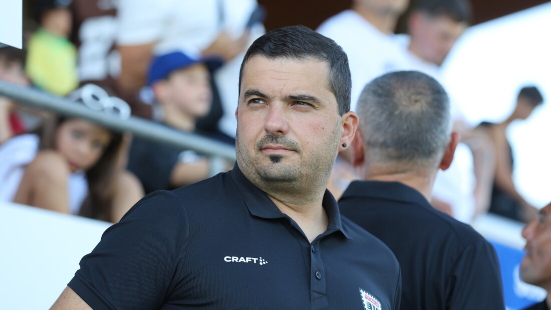 Trainer Brunello Iacopetta gewinnt mit dem FC Aarau daheim gegen Nyon 20260807222832065.jpg