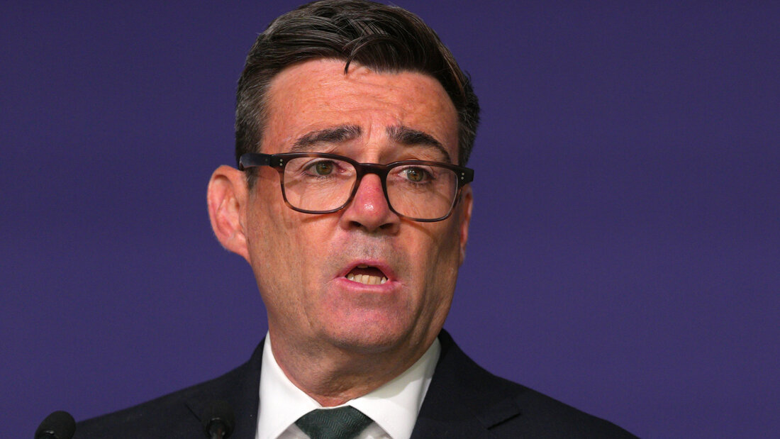 ARCHIV - Großbritanniens Premierminister Andy Burnham spricht während des ersten Nationalen Gedenktages für Opfer und Überlebende des Terrorismus im August 2026 im Lancaster House. Foto: Carl Court/Getty Images Pool/AP/dpa/Archivbild 20260930185541738.jpg