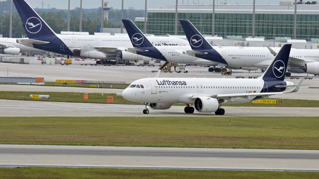 ARCHIV - Ein Lufthansa-Flugzeug startet vom Flughafen München. Foto: Malin Wunderlich/dpa/Archiv 20251026200820953.jpg