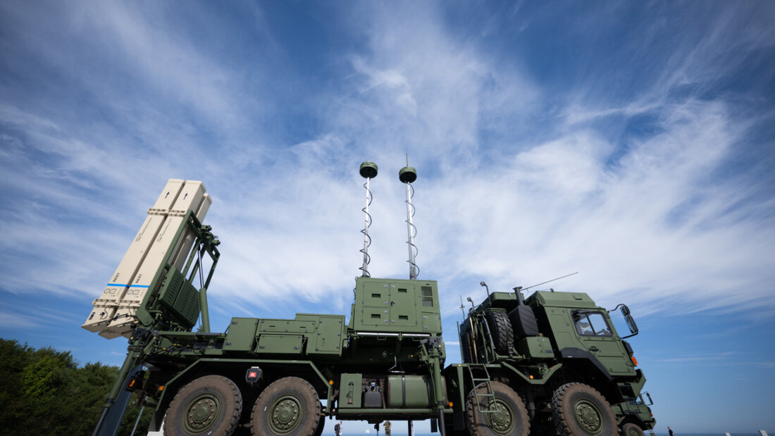 Das Luftverteidigungssystem IRIS-T SLM der deutschen Firma Diehl Defence: Die Schweiz beschafft fünf IRIS-T SLM Systeme zur bodengestützten Luftverteidigung mittlerer Reichweite. (Archivbild) 20250722104156777.jpg