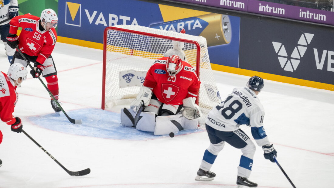 Ein Bollwerk, das die Finnen vrezweifeln liess: Reto Berra war ein wichtiger Grund für den Schweizer Sieg in Tampere 20251106195506671.jpg