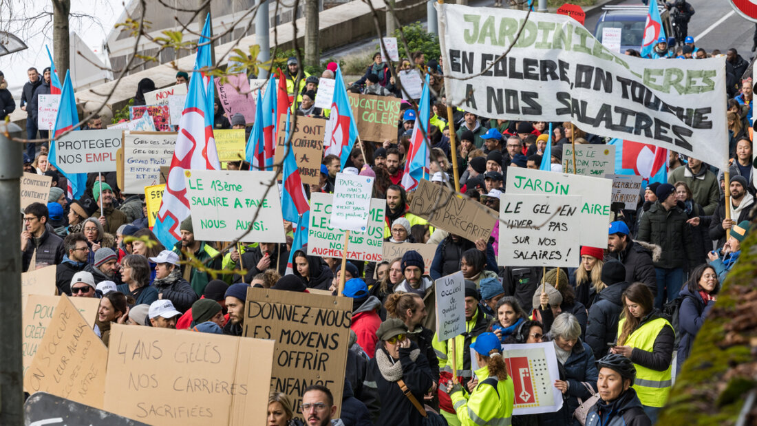 Die Beschäftigten der Stadt Genf streikten am Donnerstag gegen die geplanten Sparmassnahmen für das Jahr 2026. 20251204163742259.jpg