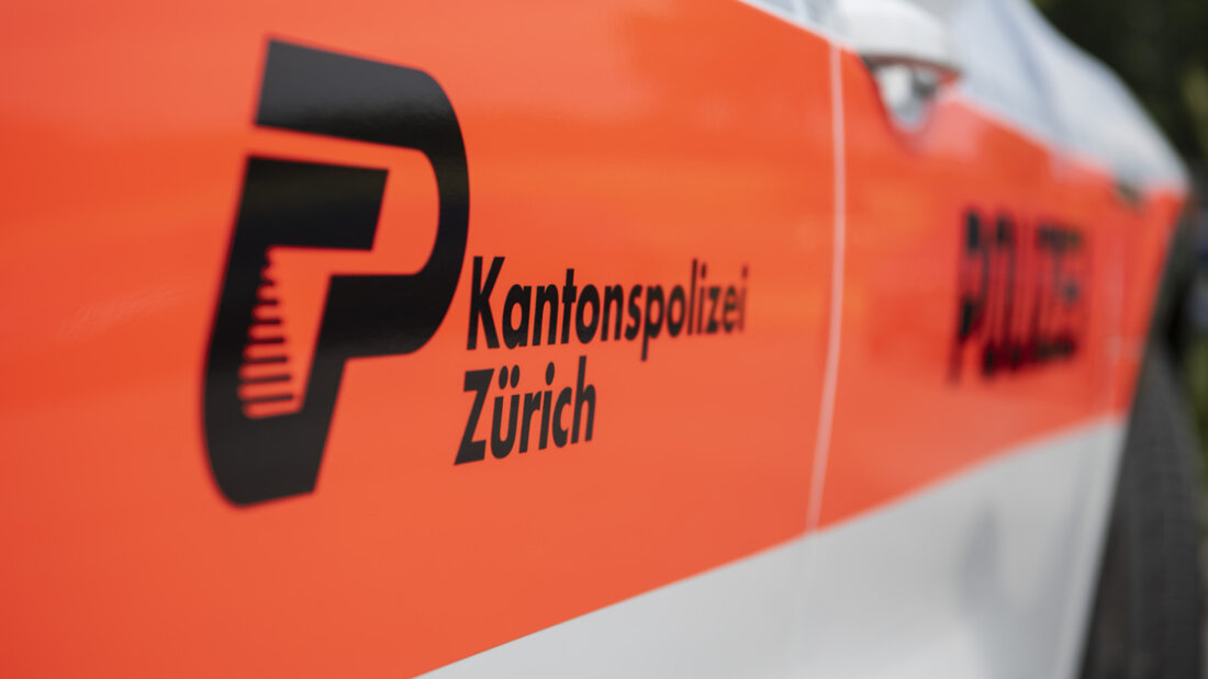 Die Kantonspolizei Zürich ermittelte nach einer Schussabgabe in Wallisellen zwei Tatverdächtige. (Symbolbild) 20260528085453905.jpg