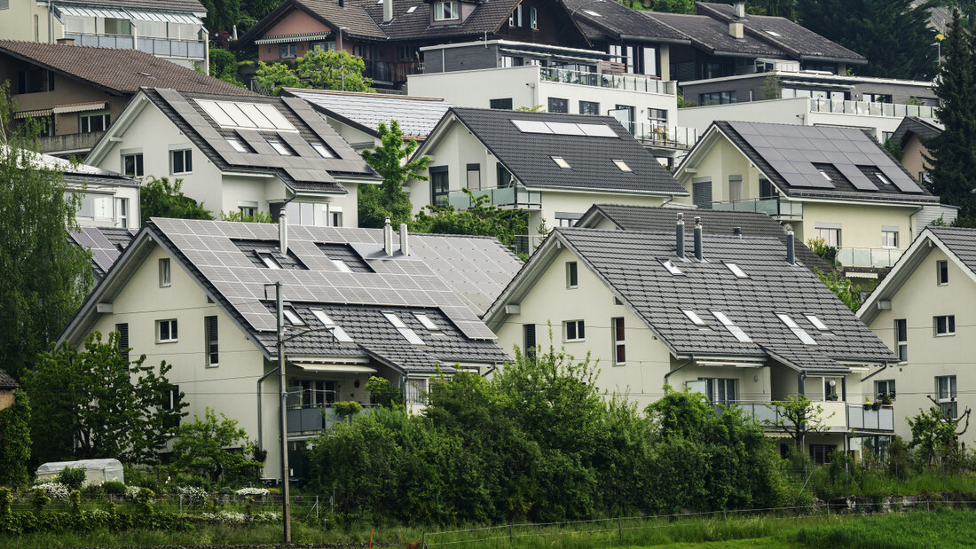 Die Preise für Wohneigentum sind im ersten Halbjahr 2026 erneut gestiegen. Besonders Einfamilienhäuser verteuerten sich deutlich. (Archivbild) 20260805093152202.jpg