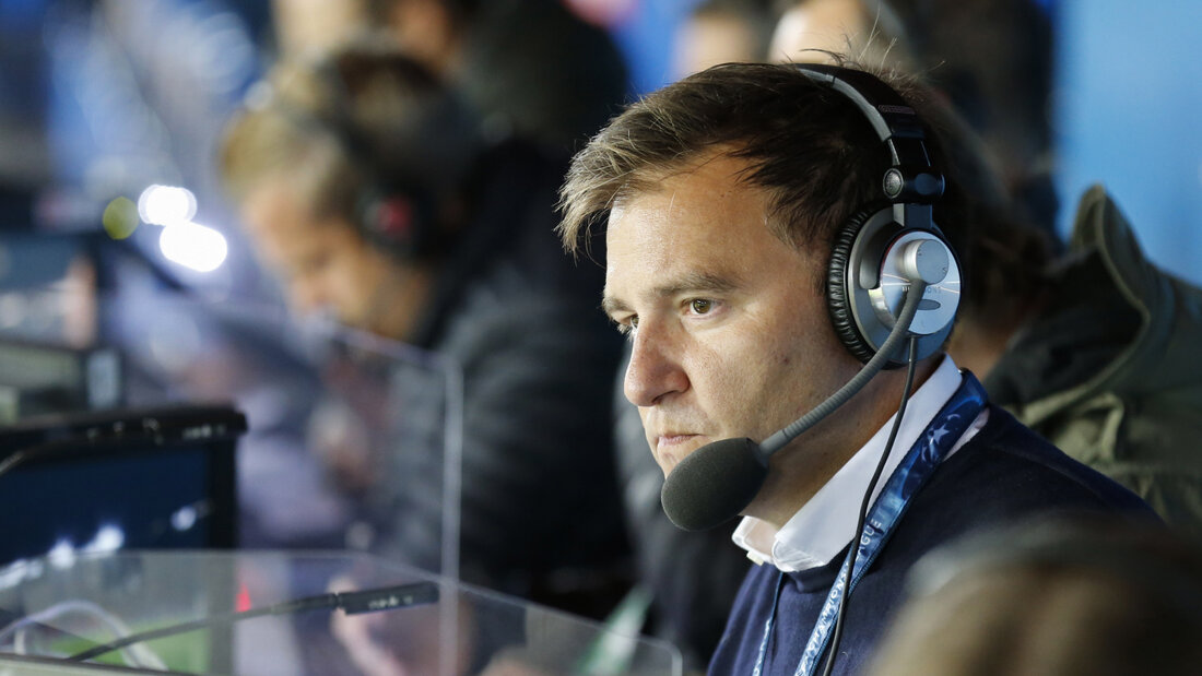 SRF (auf dem Bild Sascha Ruefer als Kommentator aller Schweizer Spiele) ist mit der WM-Bilanz sehr zufrieden 20260721145618306.jpg