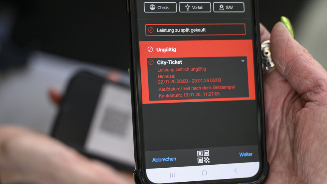 Die Schweizer ÖV-Unternehmen haben 2025 mehr als 1,17 Millionen Fahrgäste ohne gültiges Ticket registriert. (Symbolbild) 20260204142210549.jpg