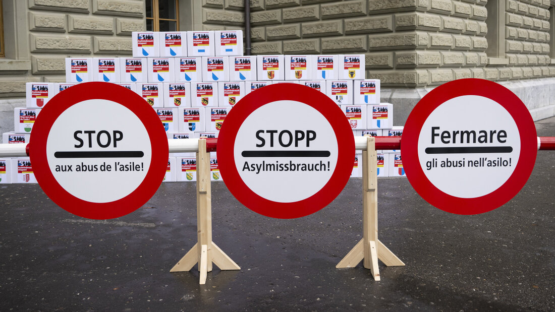 Die SVP will mit der Grenzschutzinitiative Missstände im Asylbereich beseitigen. Laut dem Bundesrat hätte ein Ja zum Volksbegehren weitreichende negative Folgen. (Archivbild) 20260918133014273.jpg
