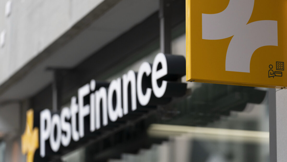Der Stellenabbau bei der Postfinance fällt etwas geringer aus als ursprünglich geplant. (Symbolbild) 20250710124326211.jpg