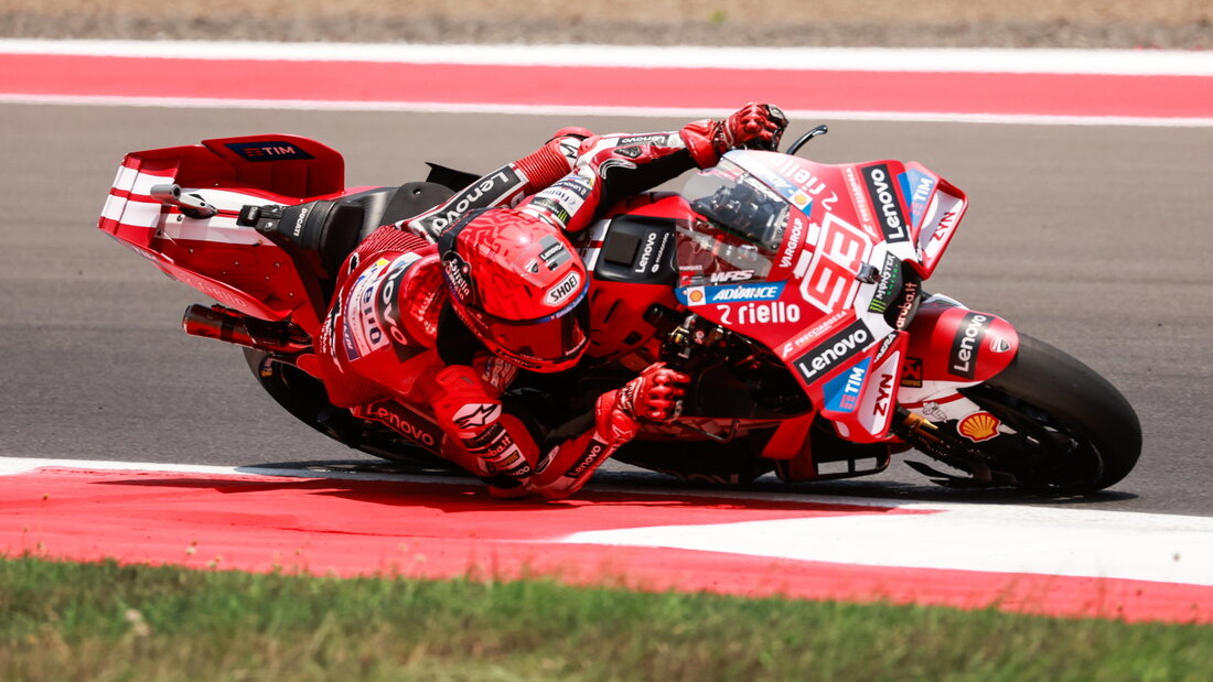 Marc Marquez schlägt nach seinem Doppelsieg in Japan auch in Indonesien zu 20261010094341636.jpg