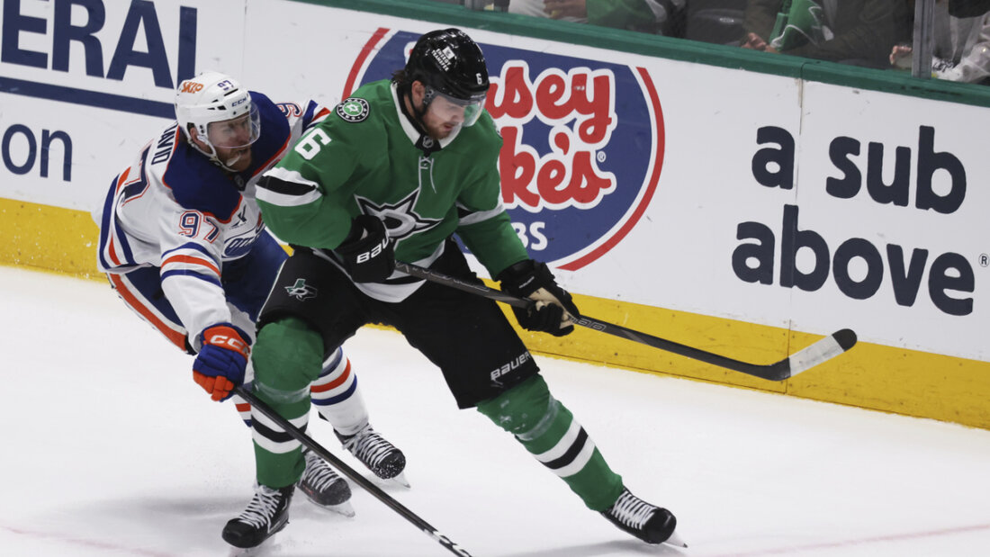 Mit Dallas-Verteidiger Lian Bichsel (vorne) ist auch der letzte Schweizer in den NHL-Playoffs ausgeschieden 20250530063934386.jpg