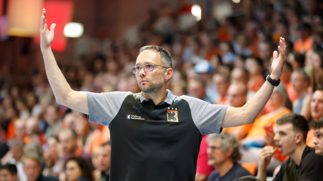 Kadettens Trainer Hrvoje Horvat sah, wie sein Team einbrach 20260224204851812.jpg