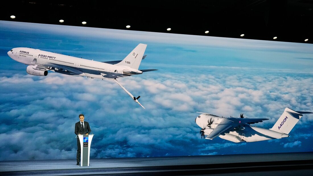 NATO-Generalsekretär Mark Rutte hält am Rande des NATO-Gipfels eine Rede zur Eröffnung des NATO-Verteidigungsindustrieforums. Foto: Hussein Malla/AP/dpa 20260707103005775.jpg