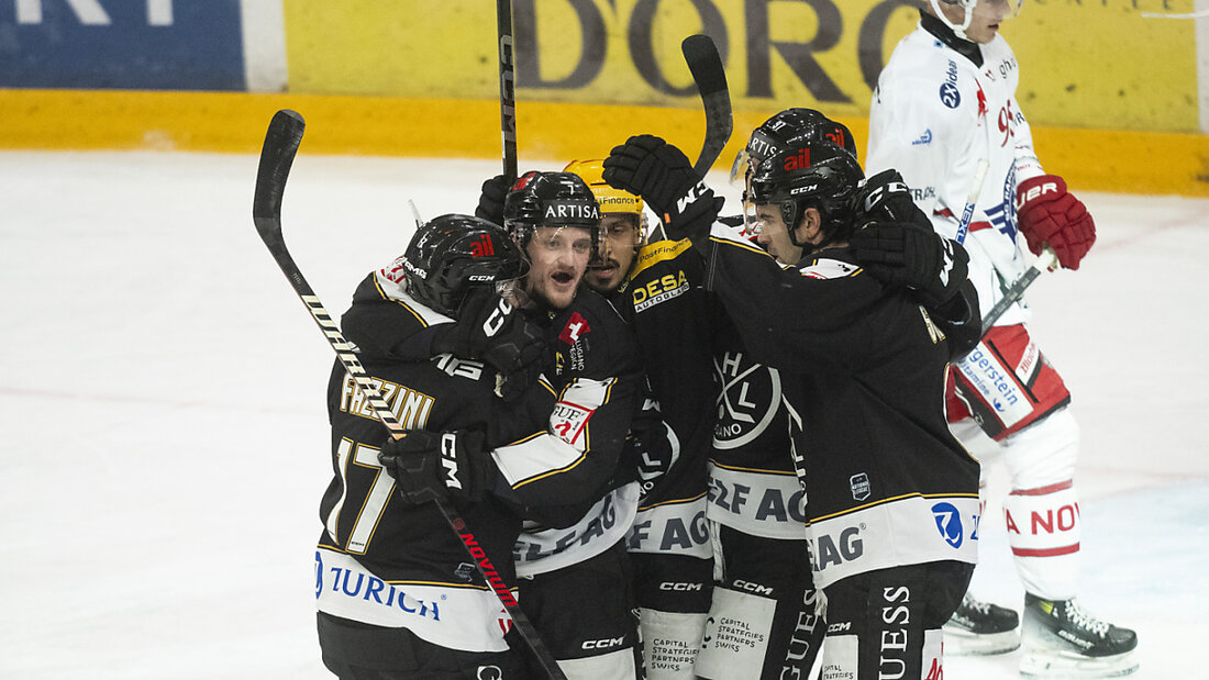 Die Luganesi jubeln: Daniel Carr hat soeben das 1:0 erzielt 20241204221245356.jpg