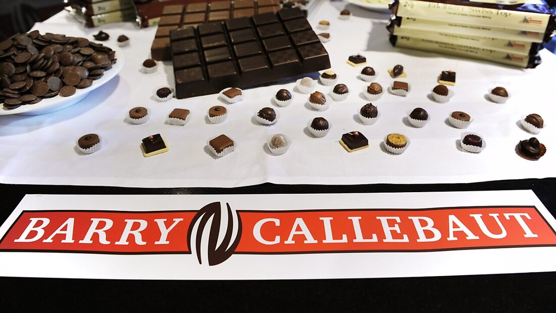 Barry Callebaut hat im ersten Quartal des Geschäftsjahres 2024/25 weniger Schokolade verkauft als im gleichen Vorjahresquartal. Der Umsatz stieg wegen des höheren Kakaopreises hingegen deutlich. (Archivbild) 20250122074033207.jpg