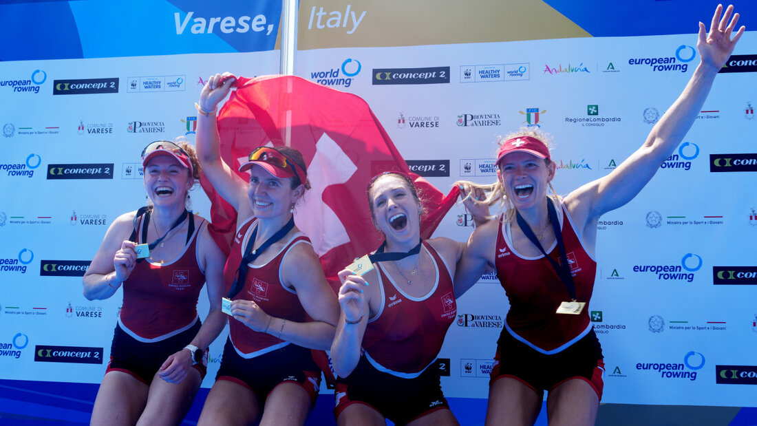 Nina Wettstein, Flavia Lötscher, Célia Dupré und Lisa Lötscher feiern in Varese ihren Gold-Coup 20260824050016503.jpg