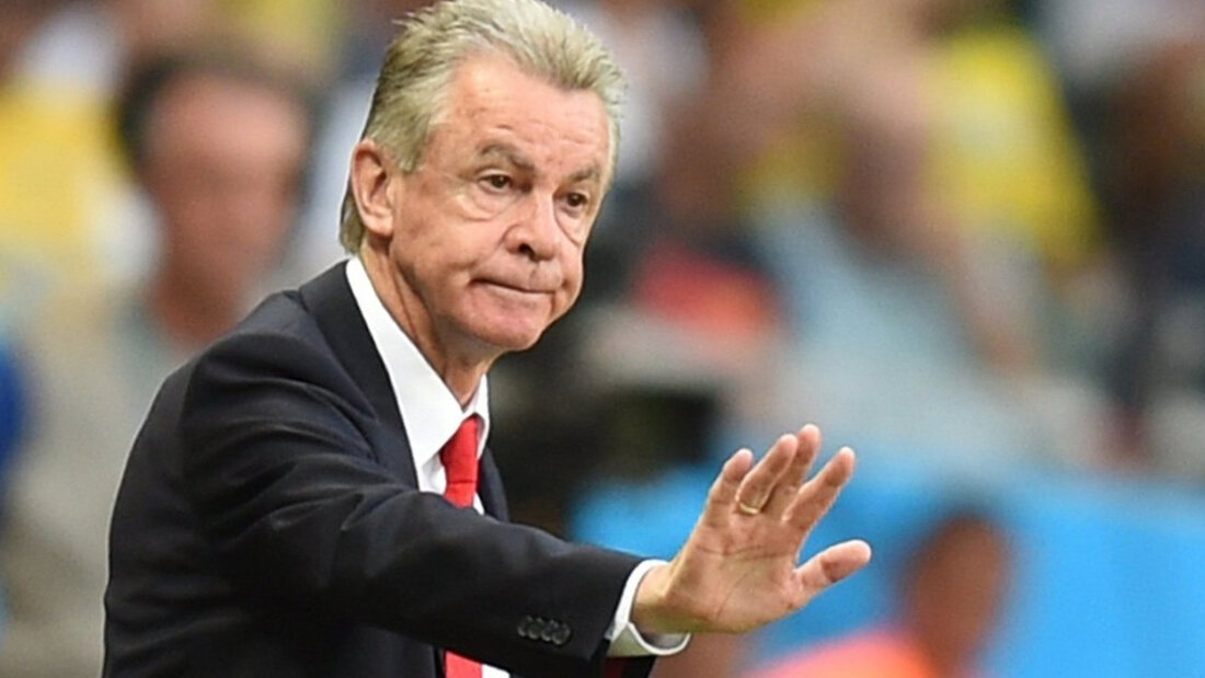 Das war vor 14 Jahren: Ottmar Hitzfeld in einem seiner letzten Länderspiele mit der Schweizer Nationalmannschaft. Der mittlerweile 77-Jährige besuchte seit Jahren kein Profispiel mehr live vor Ort 20260325134856192.jpg