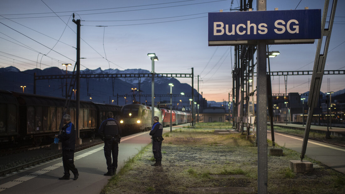 Die viermonatige Totalsperre aufgrund von Sanierungsarbeiten der Bahnlinie von Feldkirch A nach Buchs SG wird aufgehoben. (Archivbild) 20261012144405607.jpg