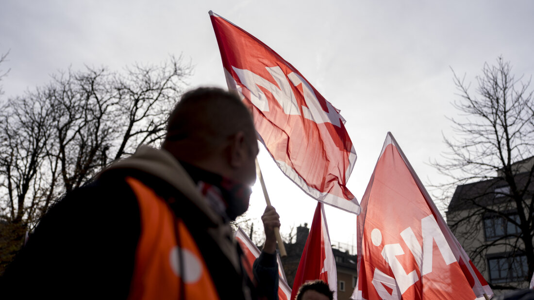 Bauarbeiter protestierten am Freitag in Zürich. 20251114112716706.jpg