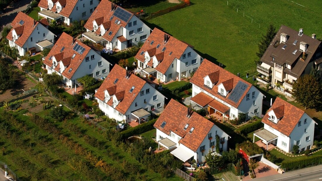 In der Schweiz bleiben Hypotheken mit einer Laufzeit von zehn Jahren gefragt. Sie wurden im vierten Quartal mit Abstand am meisten abgeschlossen.(Symbolbild) 20250109081526367.jpg