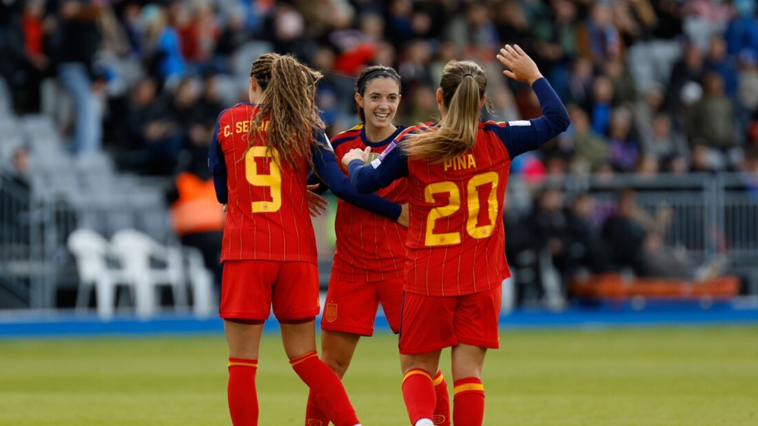 Spaniens Fussballerinnen sichern sich mit einem 6:1-Sieg in Island das WM-Ticket 20260609225512233.jpg