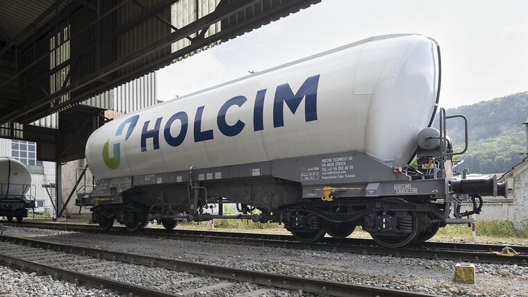 KEYSTONE/GAETAN BALLY 20250425070357313.jpg