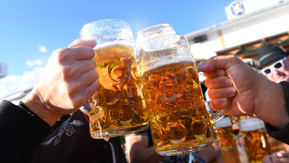 Der weltweite Konsum von Bier geht zurück und es wird auch weniger Bier gebraut. Im Jahr 2025 sank die globale Produktion um 0,7 Prozent auf 189,6 Milliarden Liter.(Symbolbild) 20260721133358803.jpg