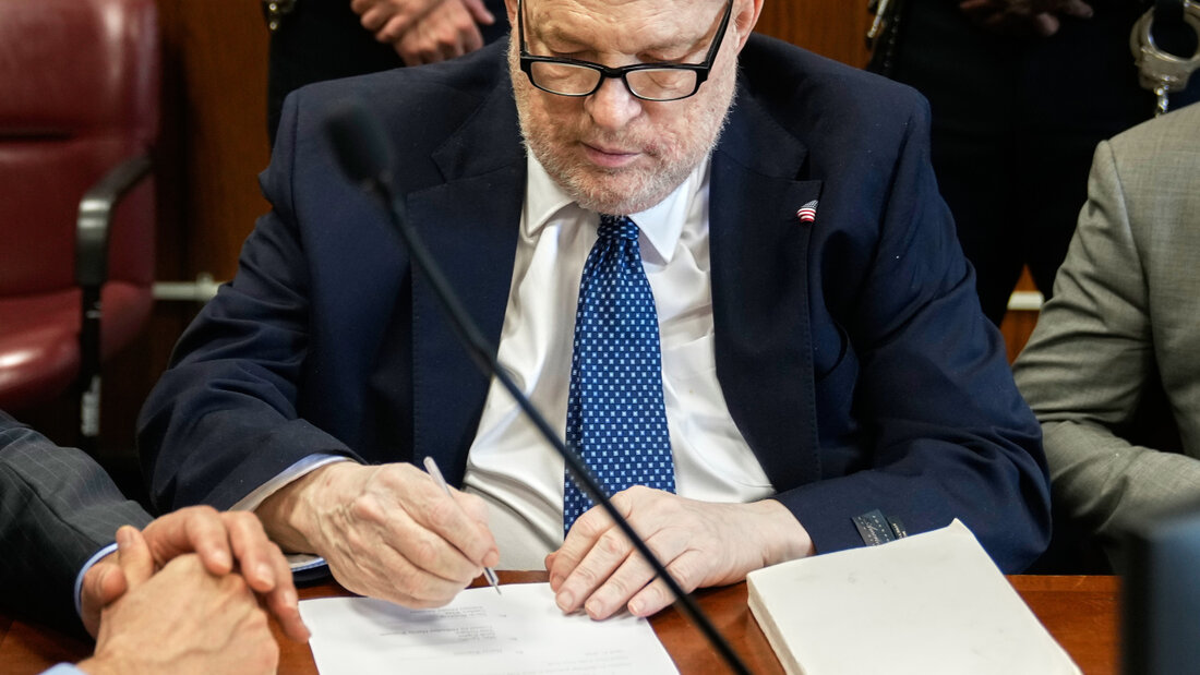 ARCHIV - Harvey Weinstein erscheint vor einem Strafgericht in New York. Foto: Richard Drew/POOL AP/dpa 20260923105440482.jpg