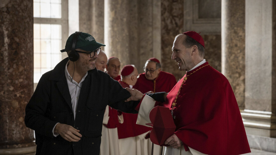 Edward Bergers Film "Conclave" (2024) hat angesichts des Todes von Papst Franziskus am Ostermontag eine dramatische Aktualität gewonnen. (Archivbild) 20250429051139454.jpg