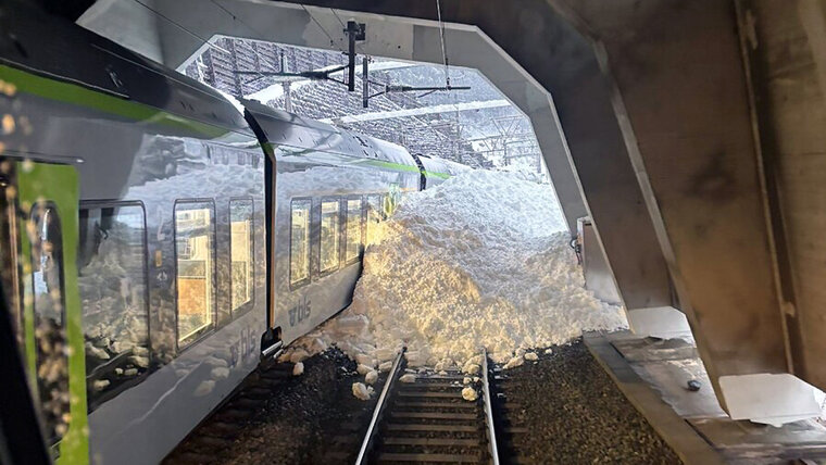 KEYSTONE/KANTONSPOLIZEI WALLIS 20260216144031514.jpg