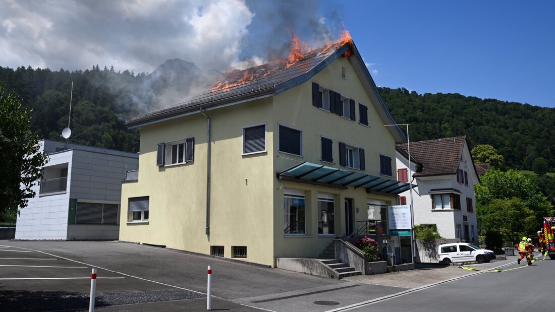Der Sachschaden beläuft sich auf mehrere hunderttausend Franken. 20260703101929928.jpg