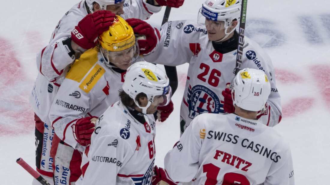 Die Lakers jubeln in Freiburg 20251203223747438.jpg