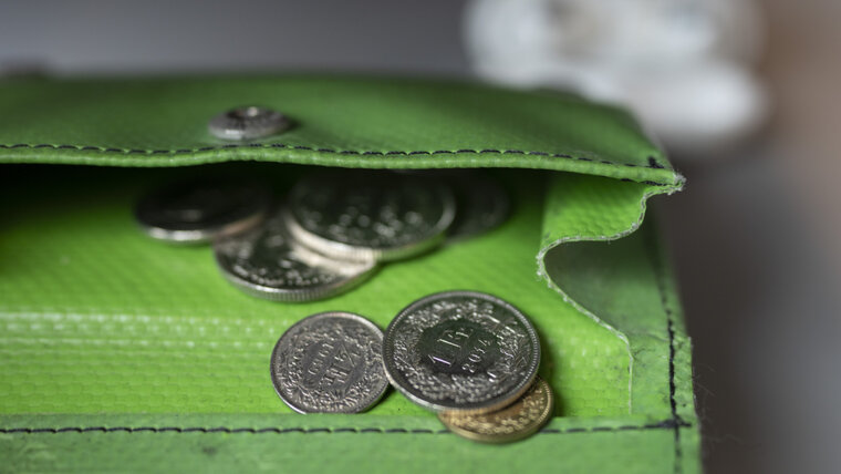 KEYSTONE/GAETAN BALLY 20251024111206971.jpg