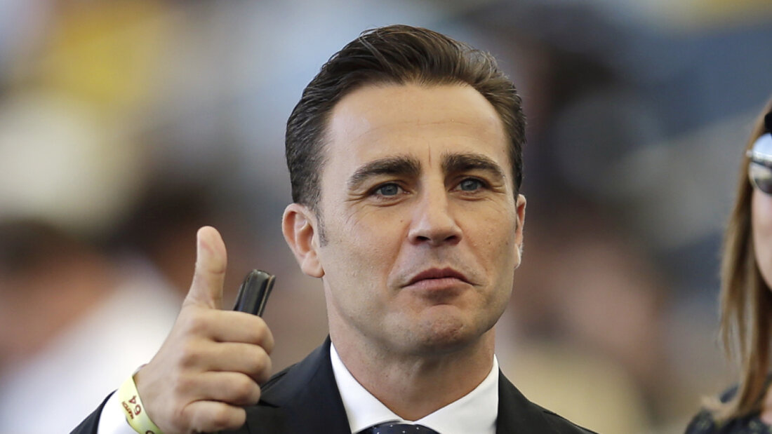 Daumen hoch bei Fabio Cannavaro 20220921162001025.jpg