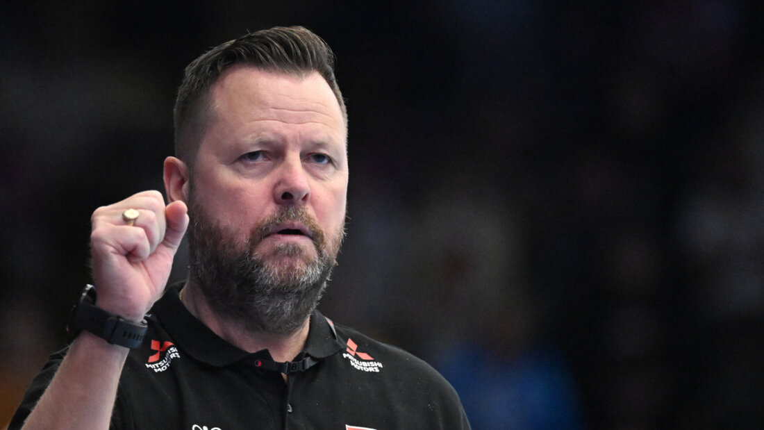 Der Schweizer Frauen-Nationaltrainer Knut Ove Joa sah einen souveränen Auftritt seines Teams 20260409214936436.jpg