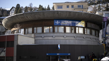 KEYSTONE/GIAN EHRENZELLER 20251124154358670.jpg