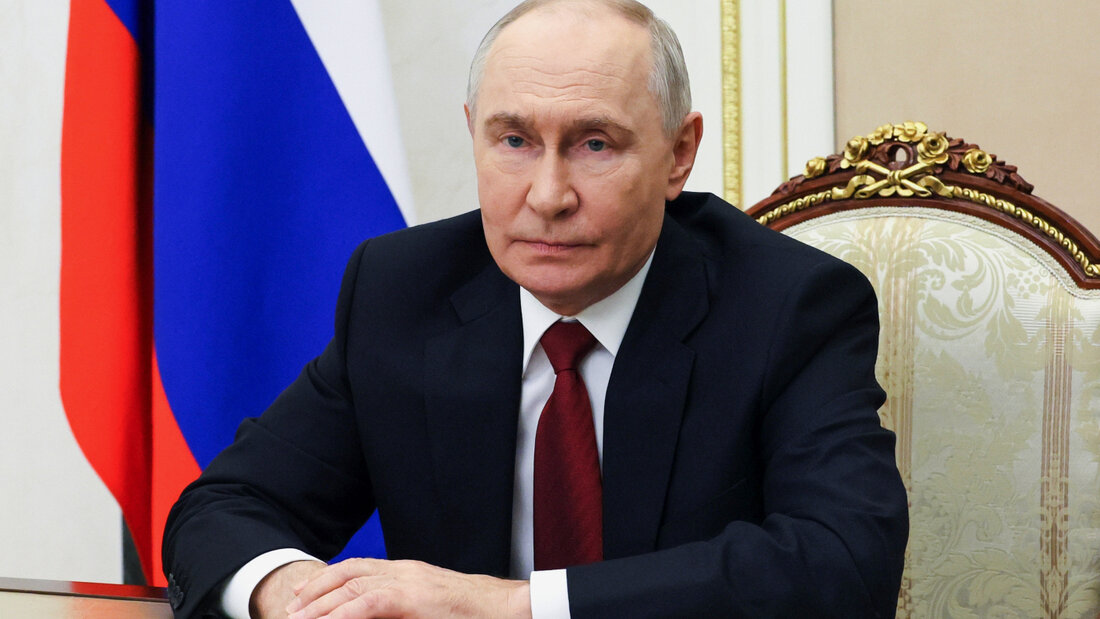 Auf diesem von der staatlichen russischen Nachrichtenagentur Sputnik via AP veröffentlichten Foto nimmt Wladimir Putin, Präsident von Russland, im Kreml eine Videoansprache an die Nation im Vorfeld der bevorstehenden Parlamentswahlen auf. Foto: Mikhail Metzel/Pool Sputnik Kremlin/AP/dpa - ACHTUNG: Nur zur redaktionellen Verwendung und nur mit vollständiger Nennung des vorstehenden Credits 20260921031706272.jpg