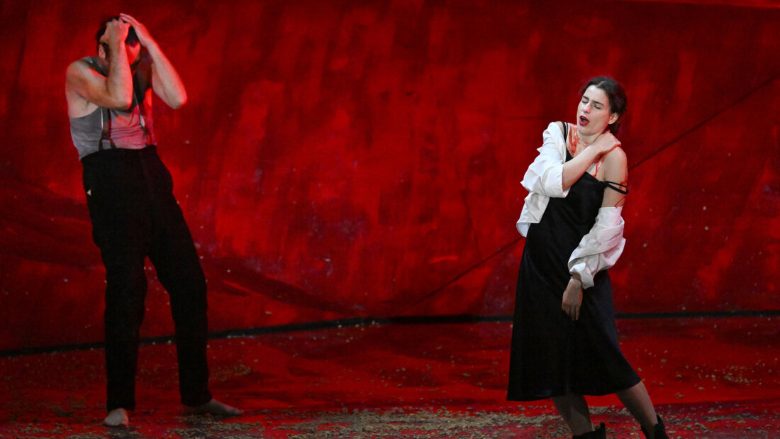Jonathan Tetelman (Don José) und Asmik Grigorian (Carmen) während der Fotoprobe der Oper "Carmen" von Georges Bizet. (Archivbild) 20260727014205157.jpg