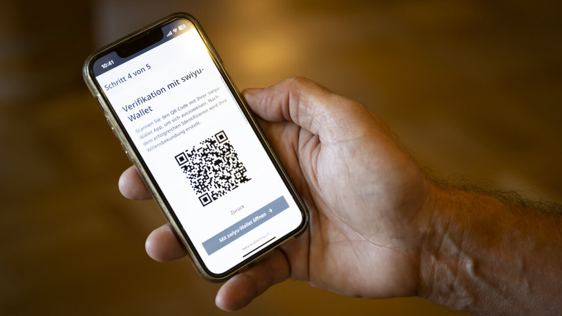 Die E-ID sollte gemäss der Befürworterseite unter anderem digitale Behördengänge und elektronische Unterschriftensammlungen ermöglichen. (Archivbild) 20250928124533431.jpg