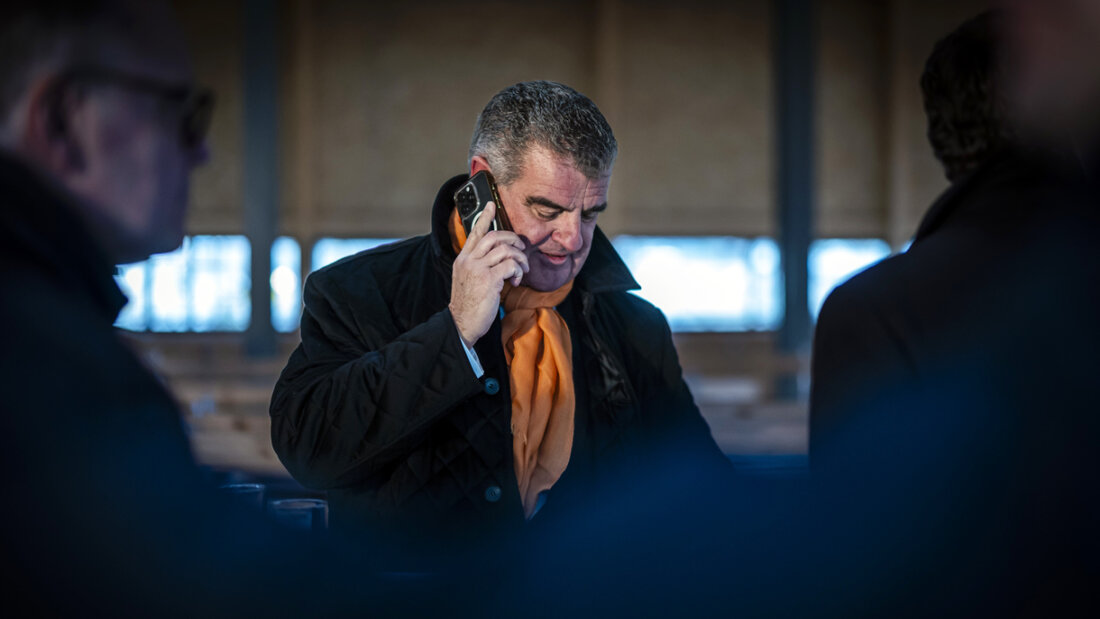 Der Industrielle Peter Spuhler steigt beim Innerschweizer Stahlkocher definitiv aus. (Archivbild) 20250507080549925.jpg