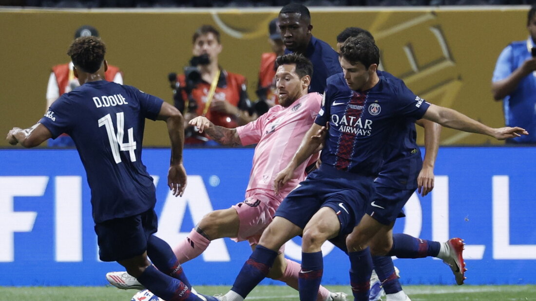 Lionel Messi (Mitte) konnte gegen seinen Ex-Klub Paris Saint-Germain nichts ausrichten 20250629201020816.jpg