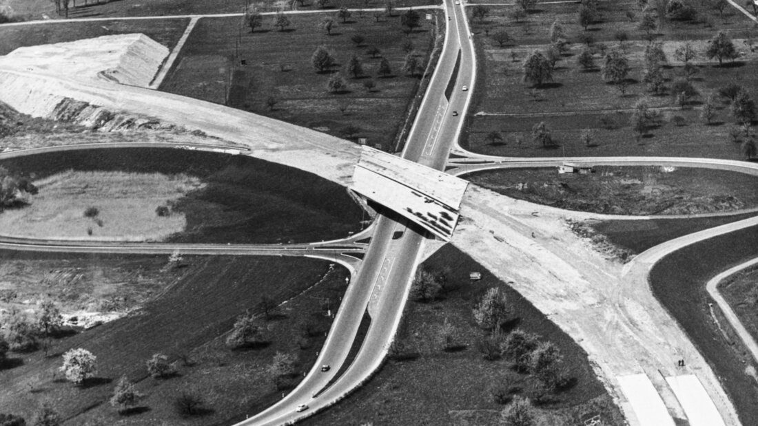 1964 wurden beim Bau der A1 bei St. Margrethen SG Anschlüsse über die Grenze vorgesehen. Bisher fehlt allerdings in Vorarlberg die dafür vorgesehene Verbindungsstrasse S18. 20260721132313357.jpg