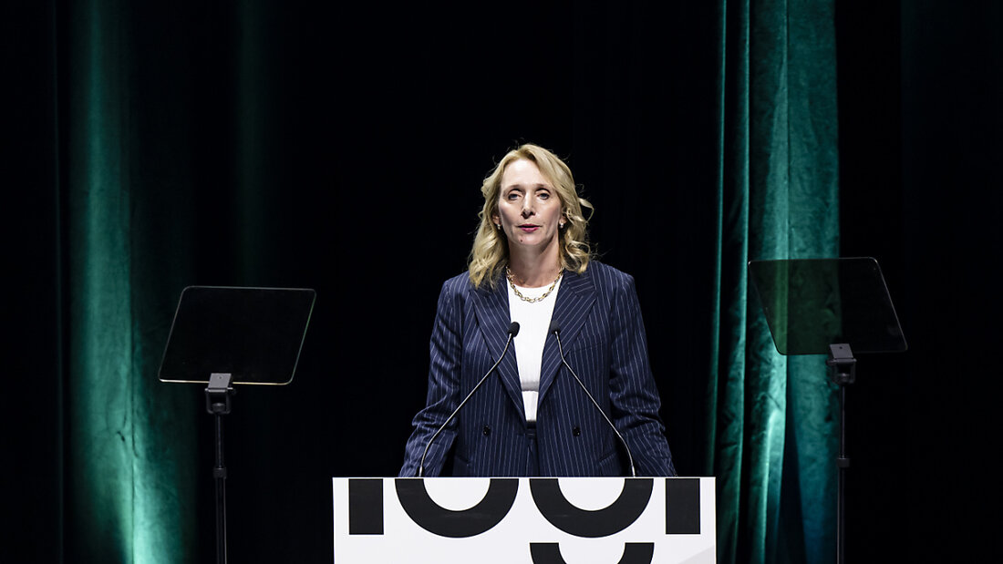 "Wir werden die Preise teilweise erhöhen müssen", sagte Logitech-Chefin Hanneke Faber in einer Videokonferenz zum Ende März abgelaufenen Geschäftsjahr 2024/25. (Archivbild) 20250430045252298.jpg