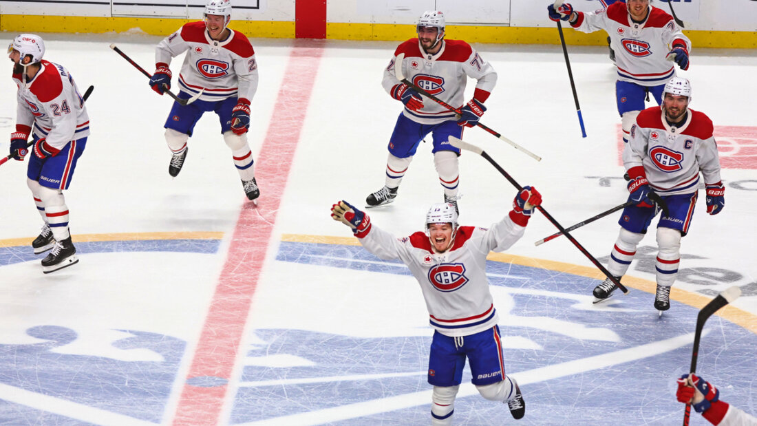 Die Spieler der Canadiens bejubeln den Treffer in der Verlängerung, der sie in den NHL-Halbfinal schickt 20260519062523982.jpg